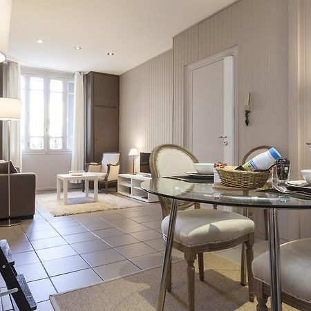 Charmants Appartements Centre Ville Μονπελιέ Δωμάτιο φωτογραφία