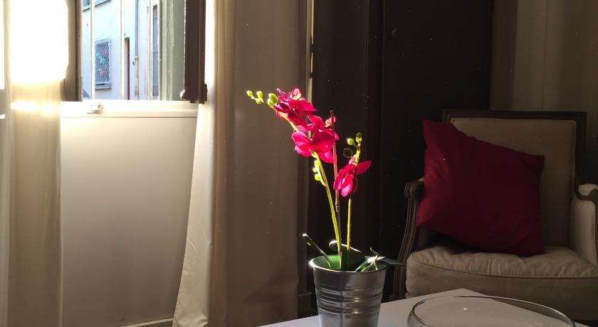 Charmants Appartements Centre Ville Μονπελιέ Δωμάτιο φωτογραφία