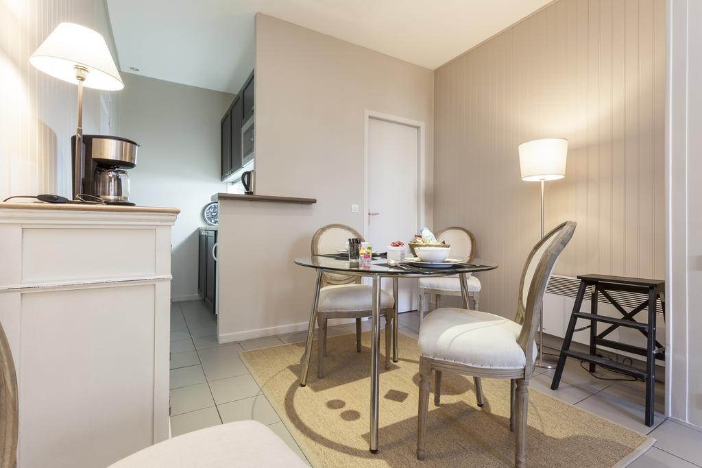 Charmants Appartements Centre Ville Μονπελιέ Δωμάτιο φωτογραφία